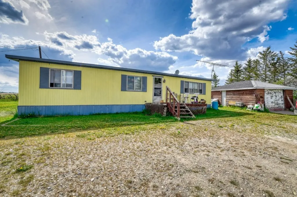 240141 Range Road 274 Rural Rocky View County AB T1X 2H9