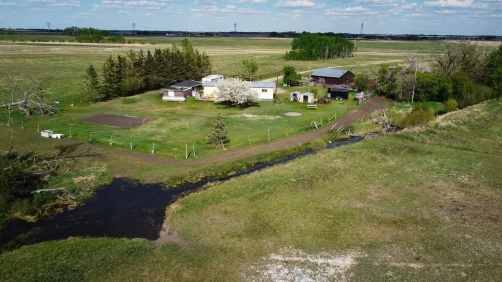 240141 Range Road 274 Rural Rocky View County AB T1X 2H9