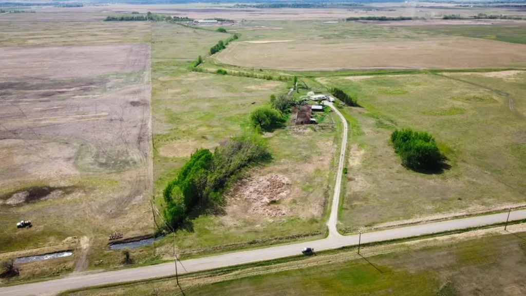 240141 Range Road 274 Rural Rocky View County AB T1X 2H9