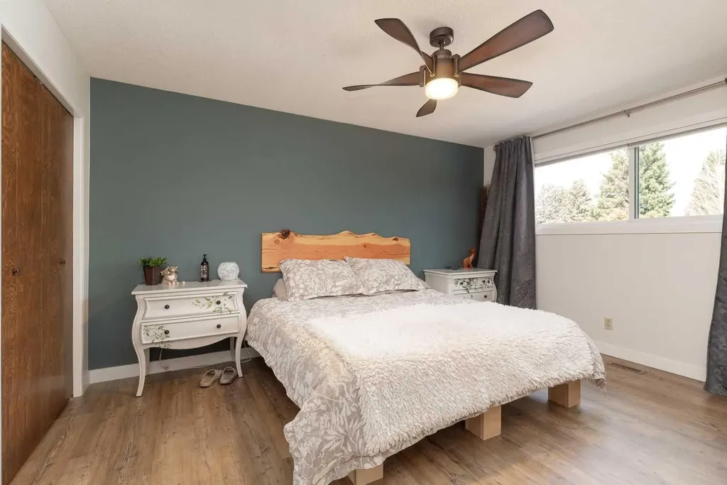 321 Normandy Road S Lethbridge AB T1J 3X9