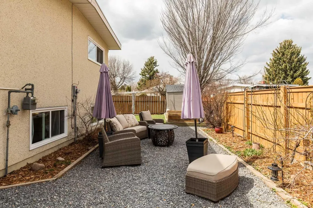 321 Normandy Road S Lethbridge AB T1J 3X9