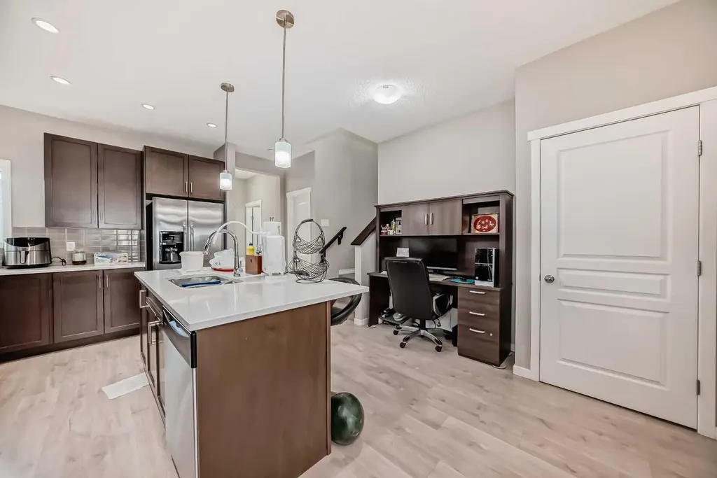 9 Copperpond Avenue SE Calgary AB T2Z 5B5