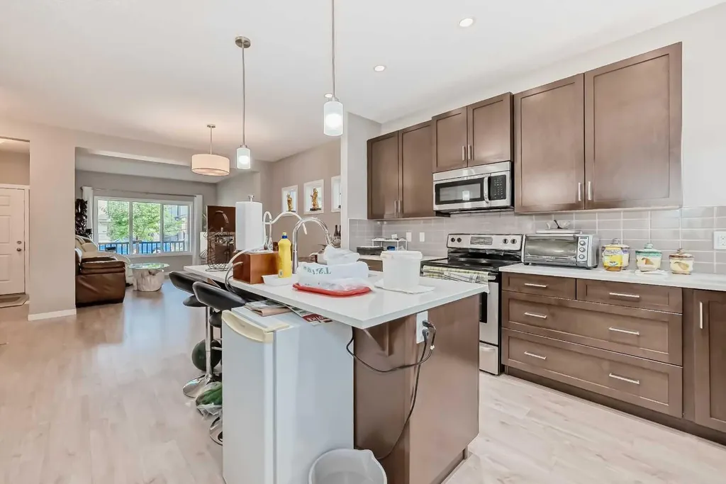 9 Copperpond Avenue SE Calgary AB T2Z 5B5