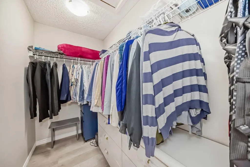 9 Copperpond Avenue SE Calgary AB T2Z 5B5