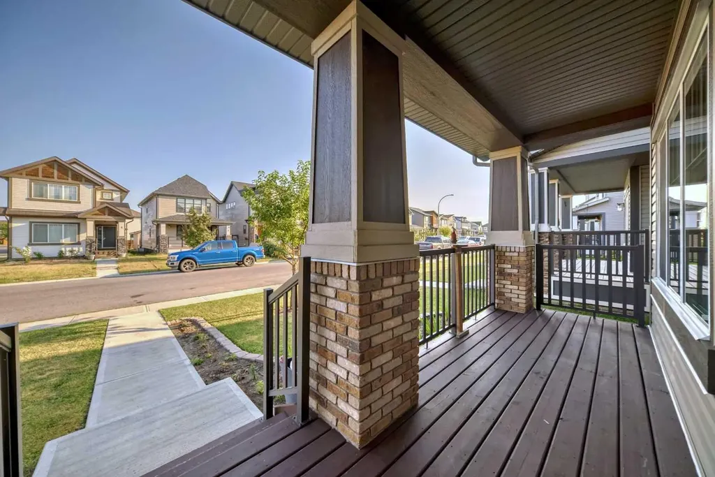 9 Copperpond Avenue SE Calgary AB T2Z 5B5