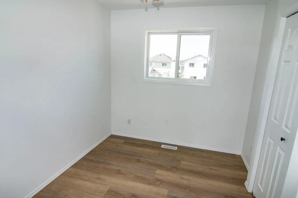 5320 Martin Crossing Drive NE Calgary AB T3J 3T2
