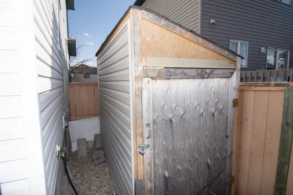 5320 Martin Crossing Drive NE Calgary AB T3J 3T2