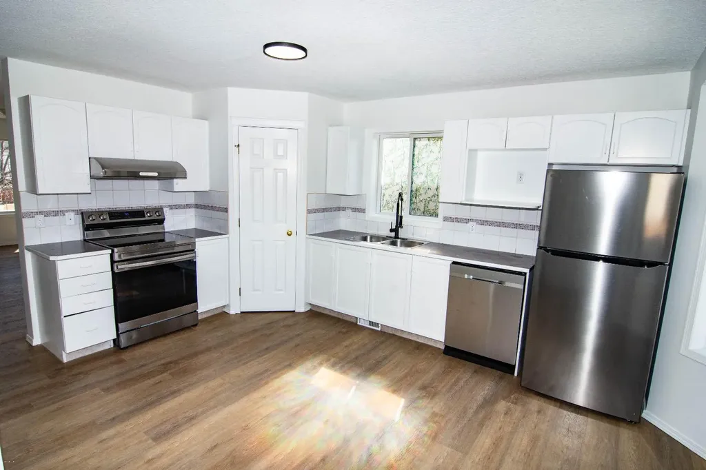 5320 Martin Crossing Drive NE Calgary AB T3J 3T2