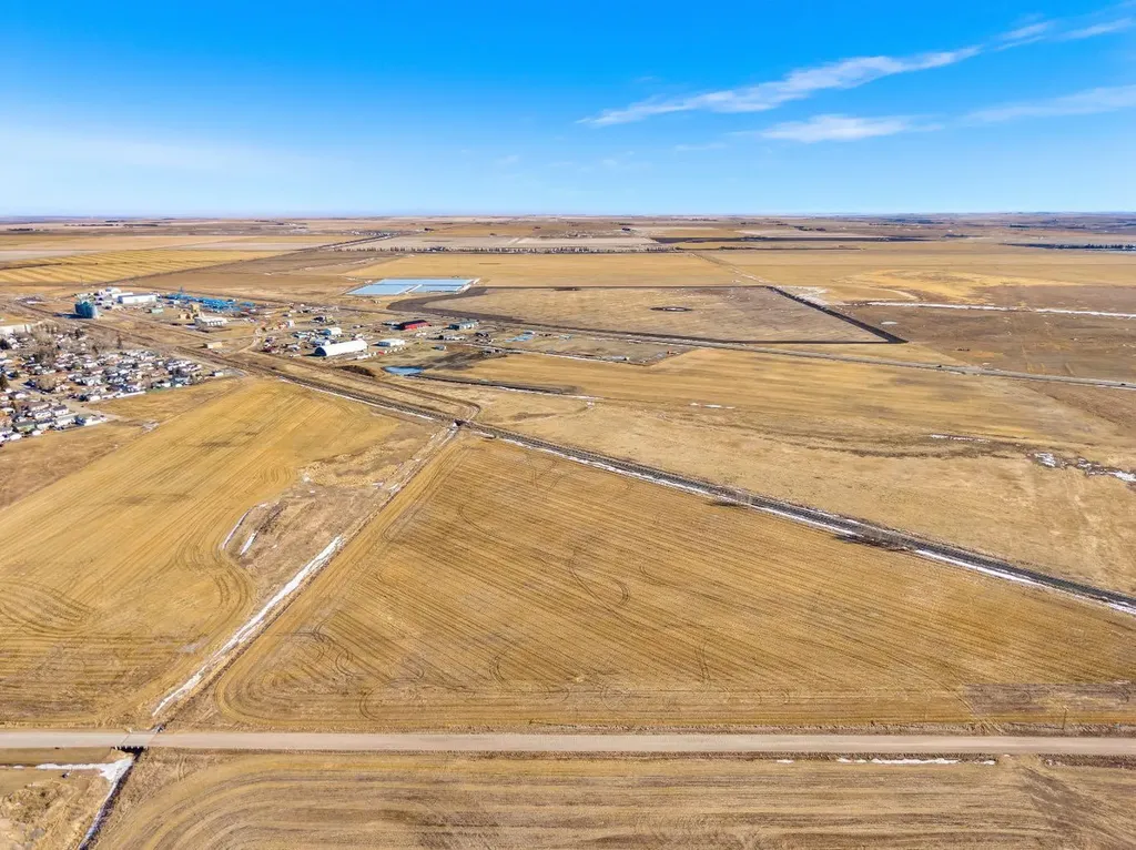 1200 Range Road 261 Beiseker AB T0M0G0