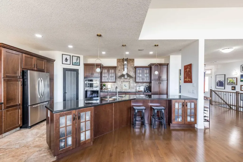 10 Palisades Mews NE Medicine Hat AB T1C2B5