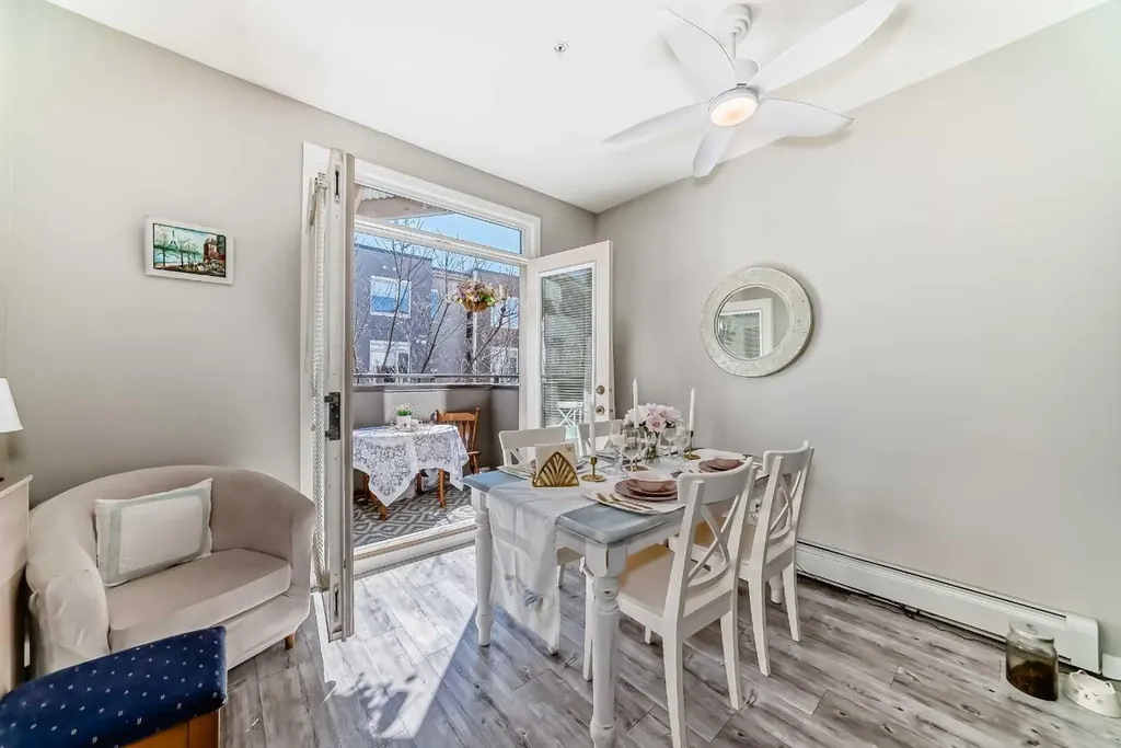 7 Westpark Common SW Calgary AB T3H 0Y4