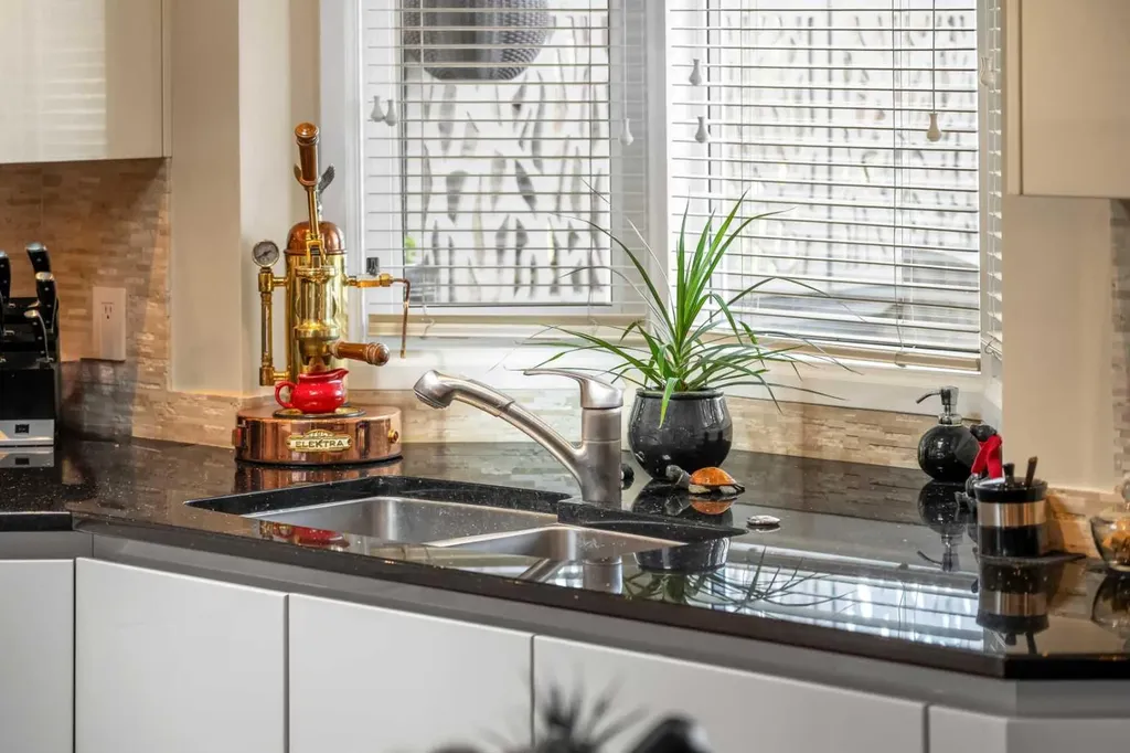 91 Sun Valley Drive SE Calgary AB T2X 2B4
