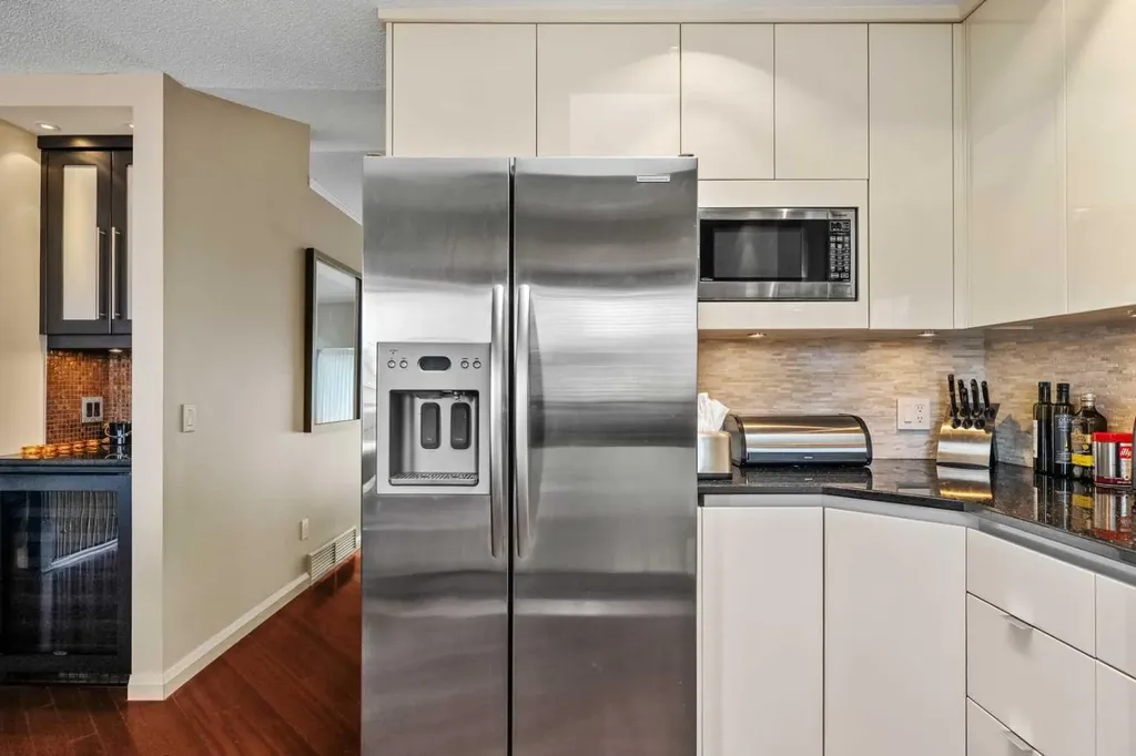 91 Sun Valley Drive SE Calgary AB T2X 2B4