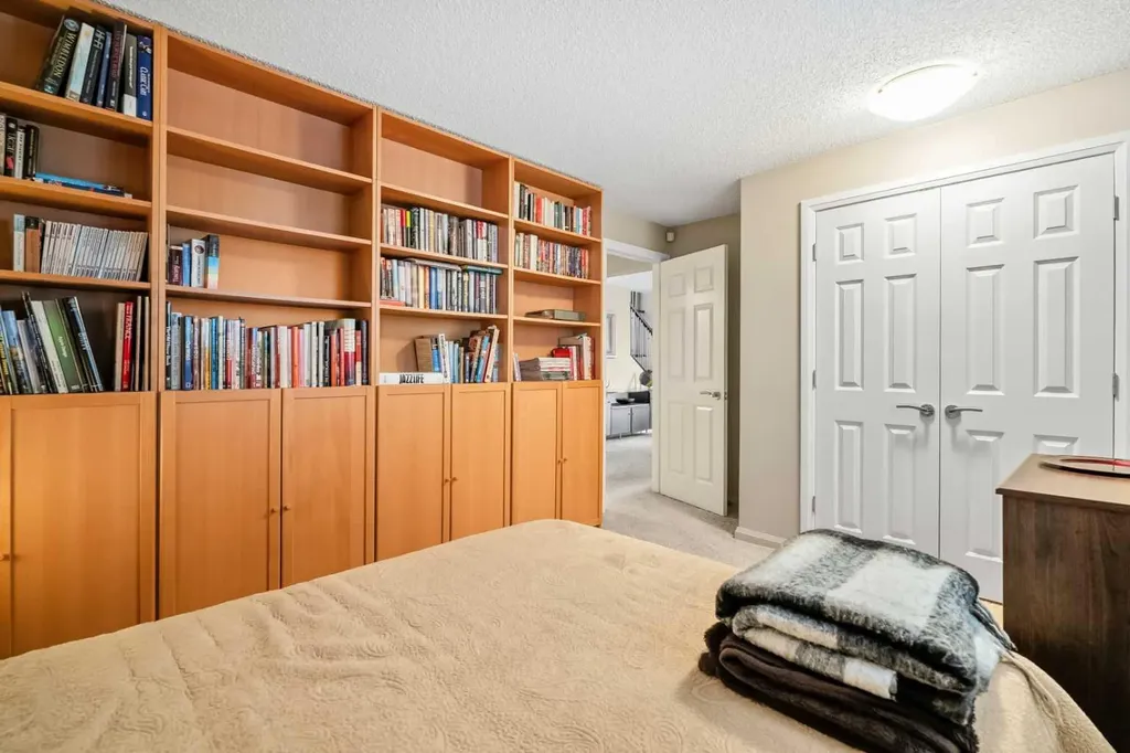 91 Sun Valley Drive SE Calgary AB T2X 2B4