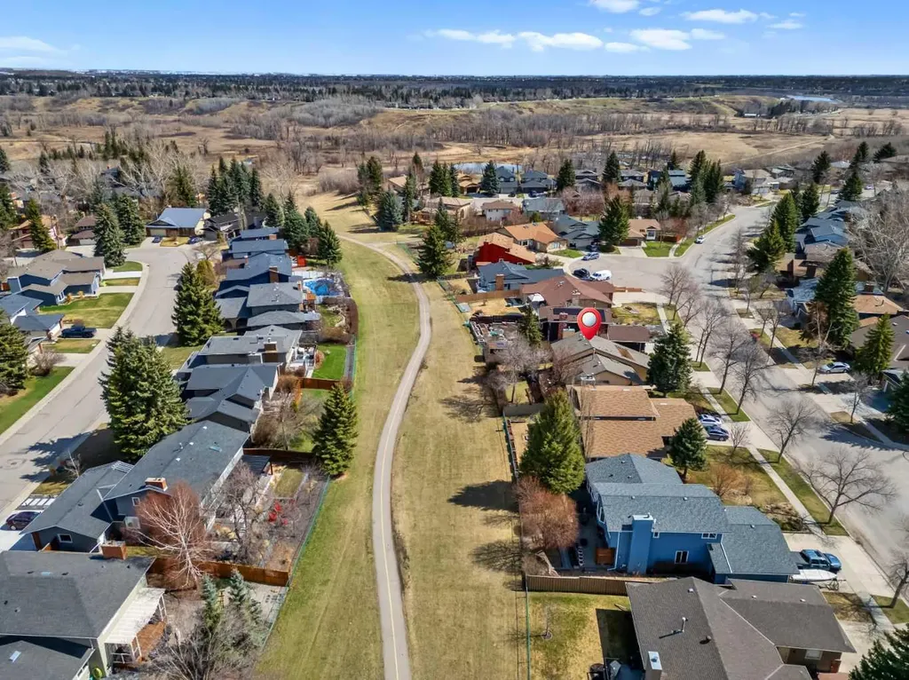 91 Sun Valley Drive SE Calgary AB T2X 2B4