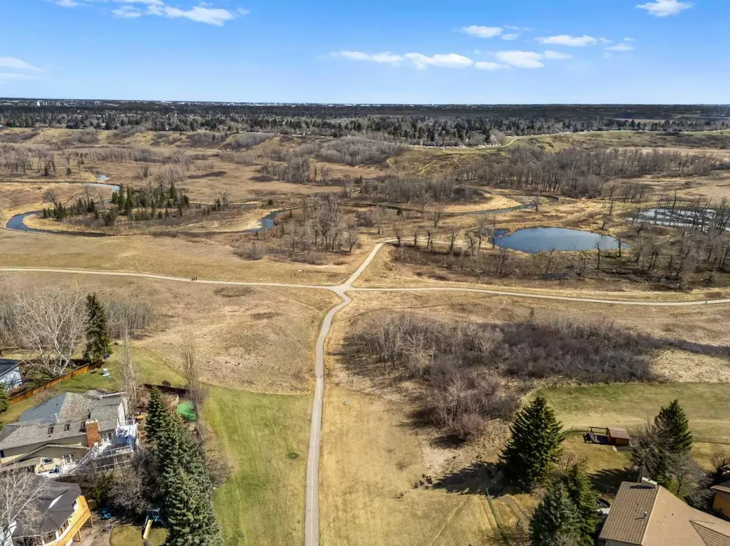 91 Sun Valley Drive SE Calgary AB T2X 2B4