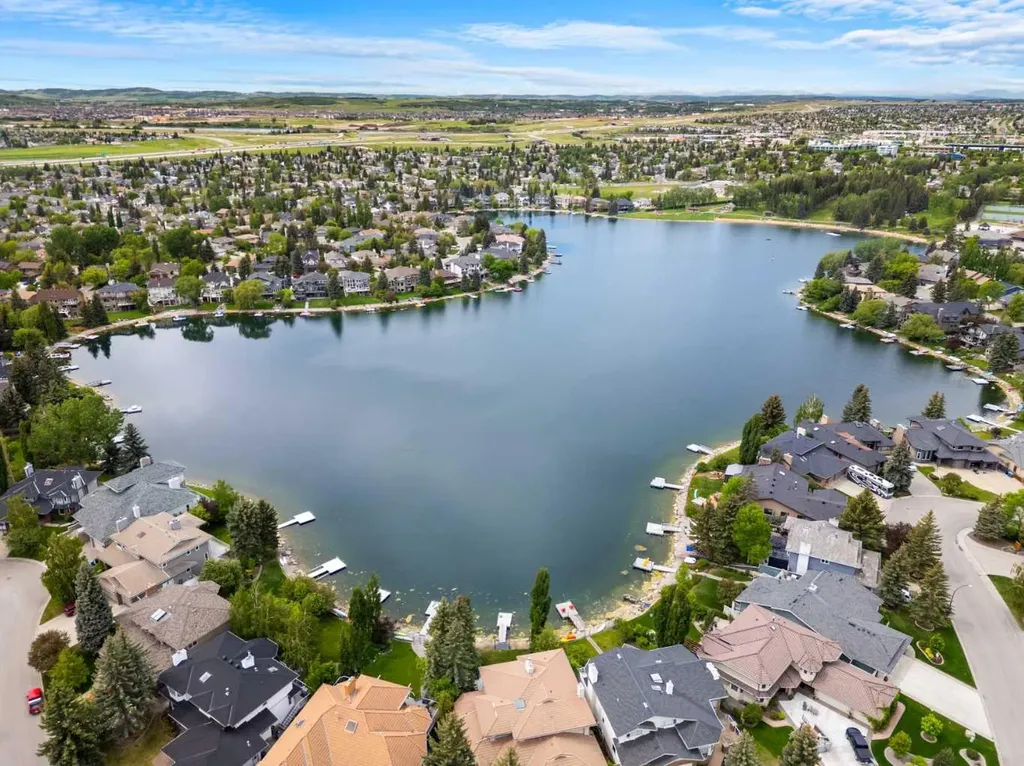 91 Sun Valley Drive SE Calgary AB T2X 2B4