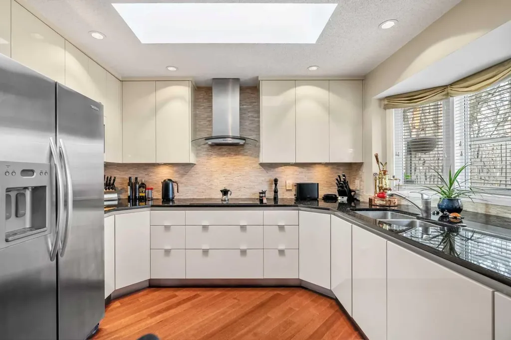 91 Sun Valley Drive SE Calgary AB T2X 2B4