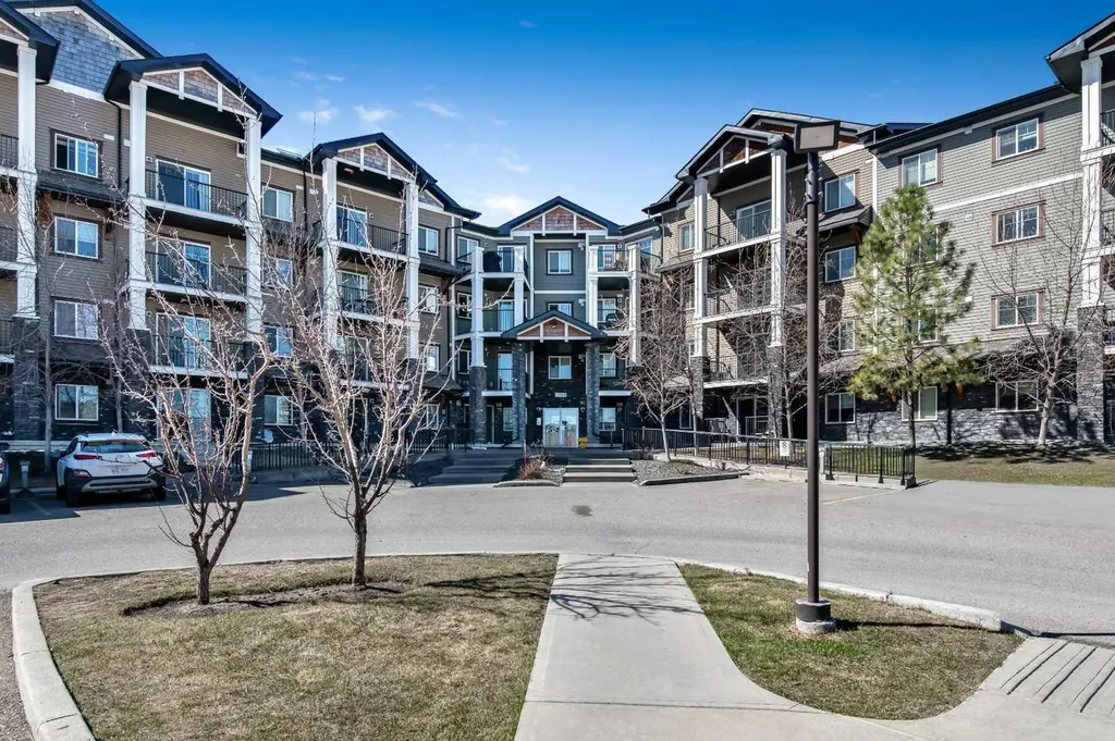 130 Panatella Street NW Calgary AB T3K 0Y6