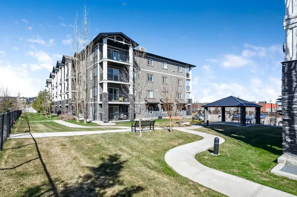 130 Panatella Street NW Calgary AB T3K 0Y6
