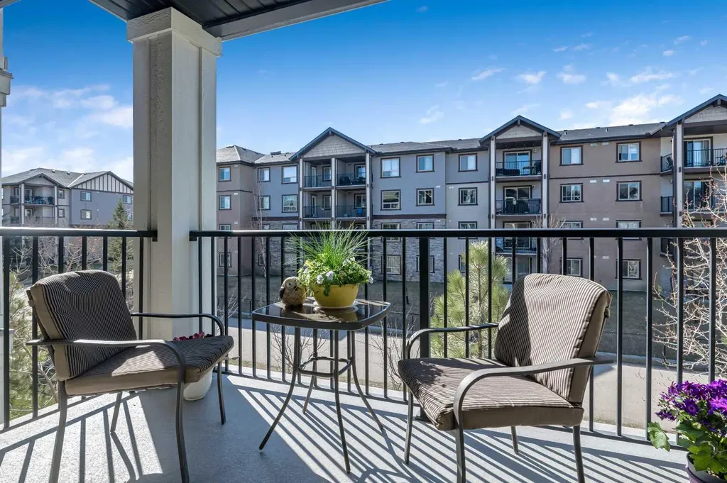 130 Panatella Street NW Calgary AB T3K 0Y6