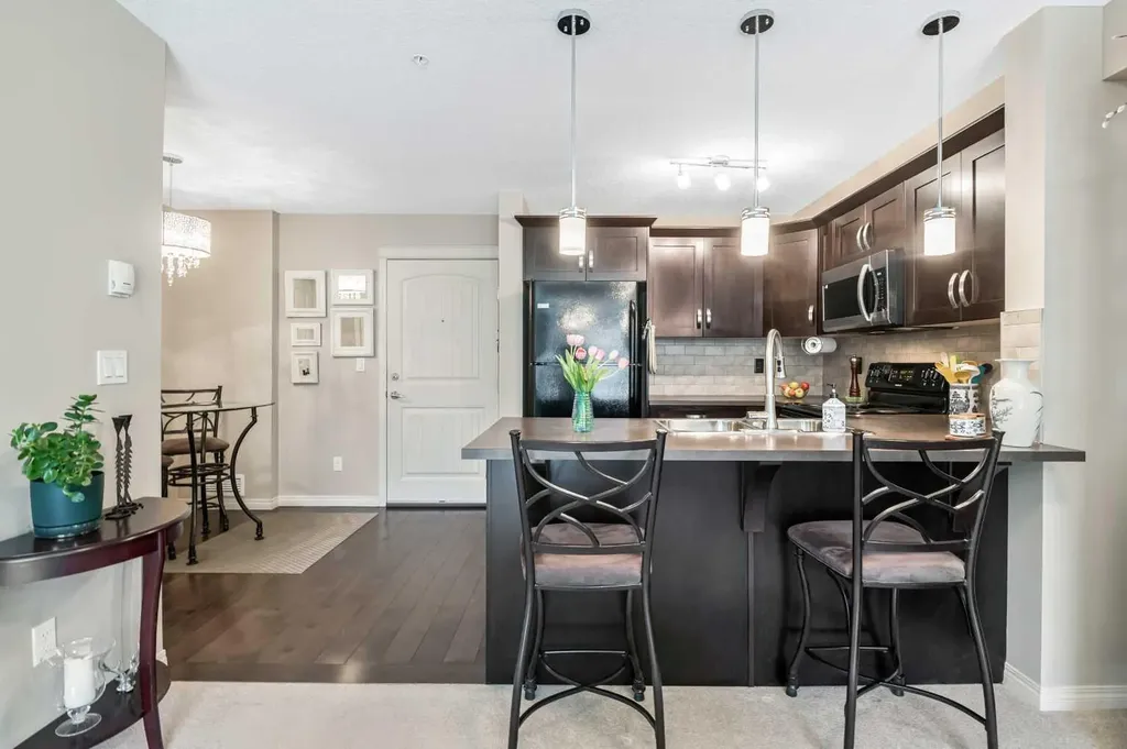 130 Panatella Street NW Calgary AB T3K 0Y6
