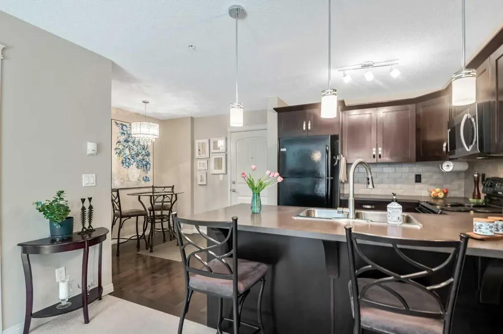 130 Panatella Street NW Calgary AB T3K 0Y6