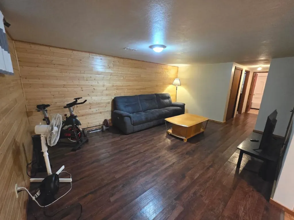 4436 51st Avenue High Prairie AB T0G 1E0