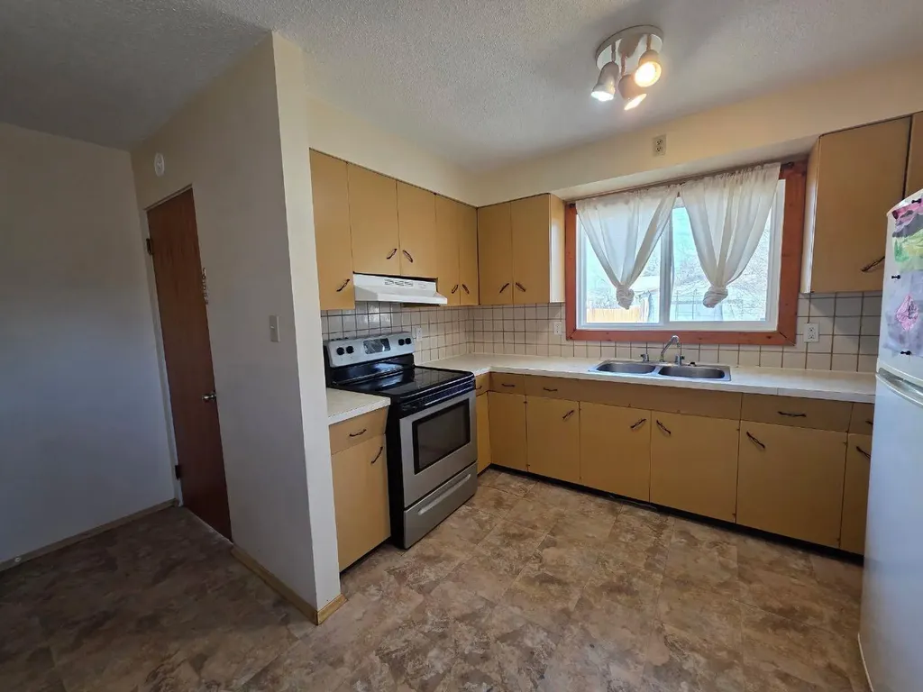 4436 51st Avenue High Prairie AB T0G 1E0