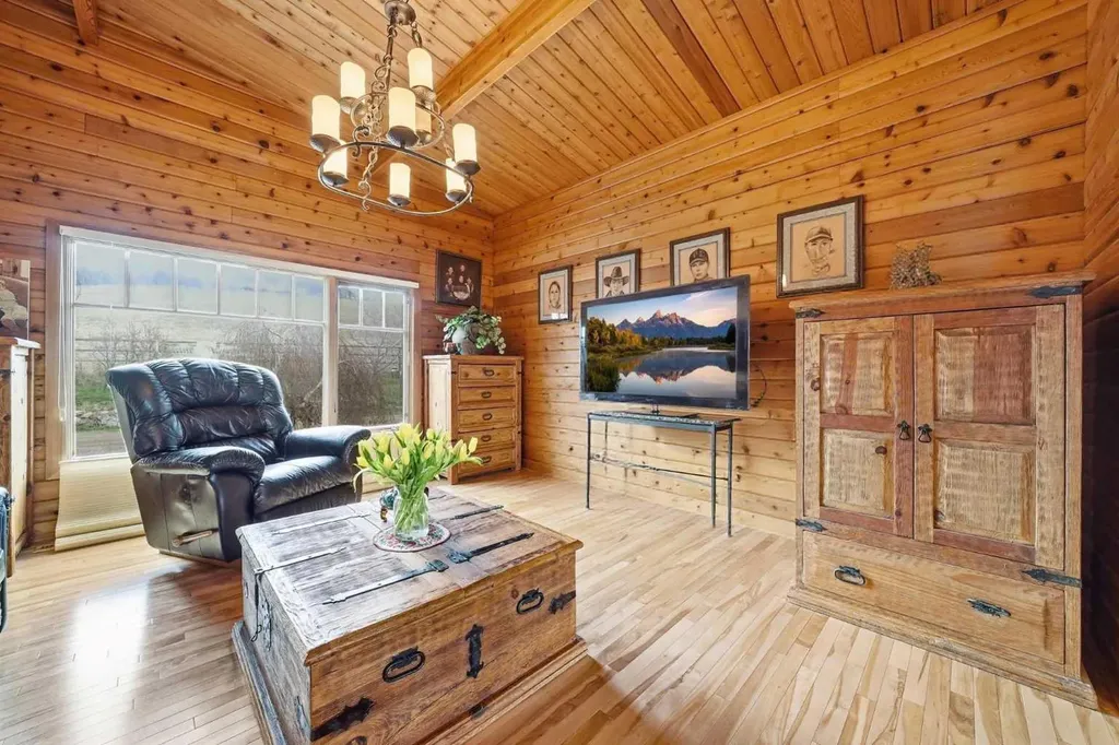 290150 240 Street W Rural Foothills County AB T0L 1K0