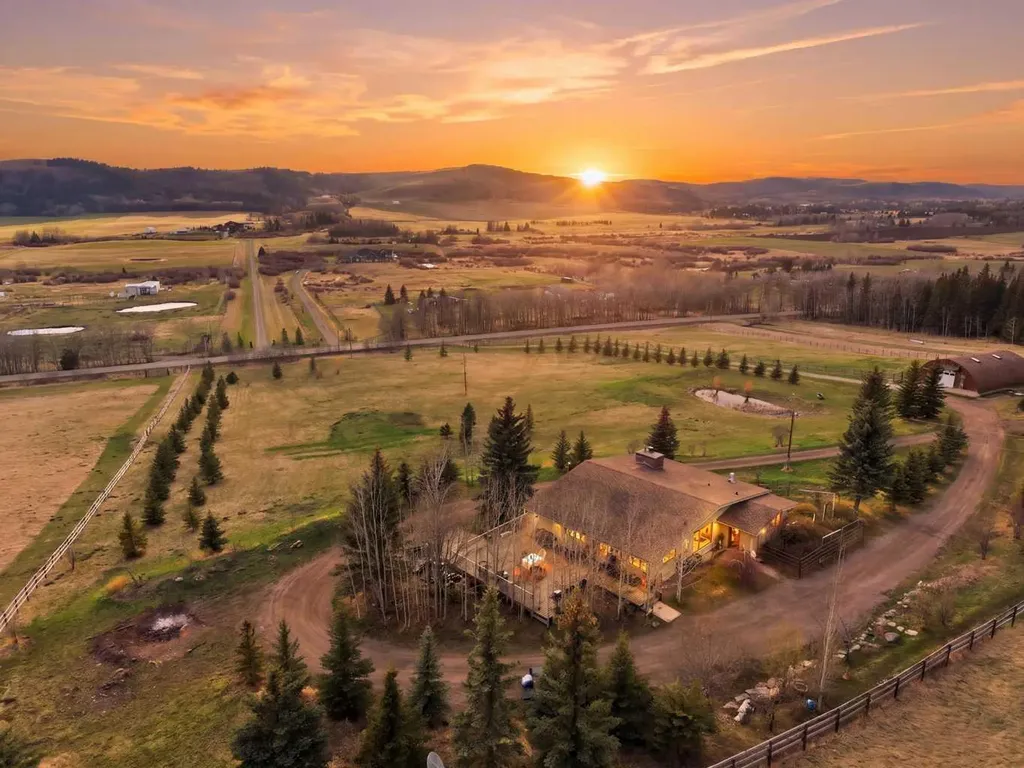 290150 240 Street W Rural Foothills County AB T0L 1K0