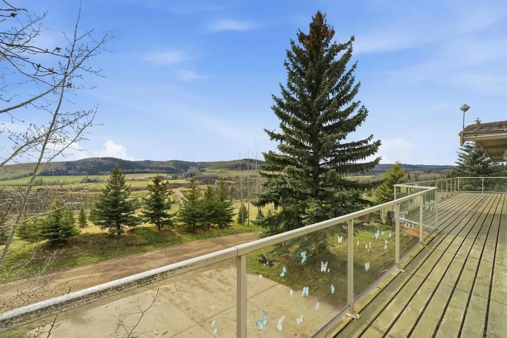 290150 240 Street W Rural Foothills County AB T0L 1K0