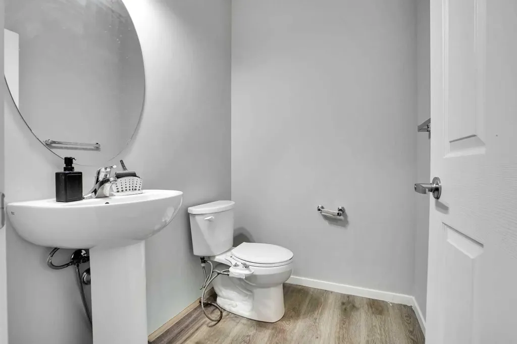 214 Cityside Grove NE Calgary AB T3N1E1