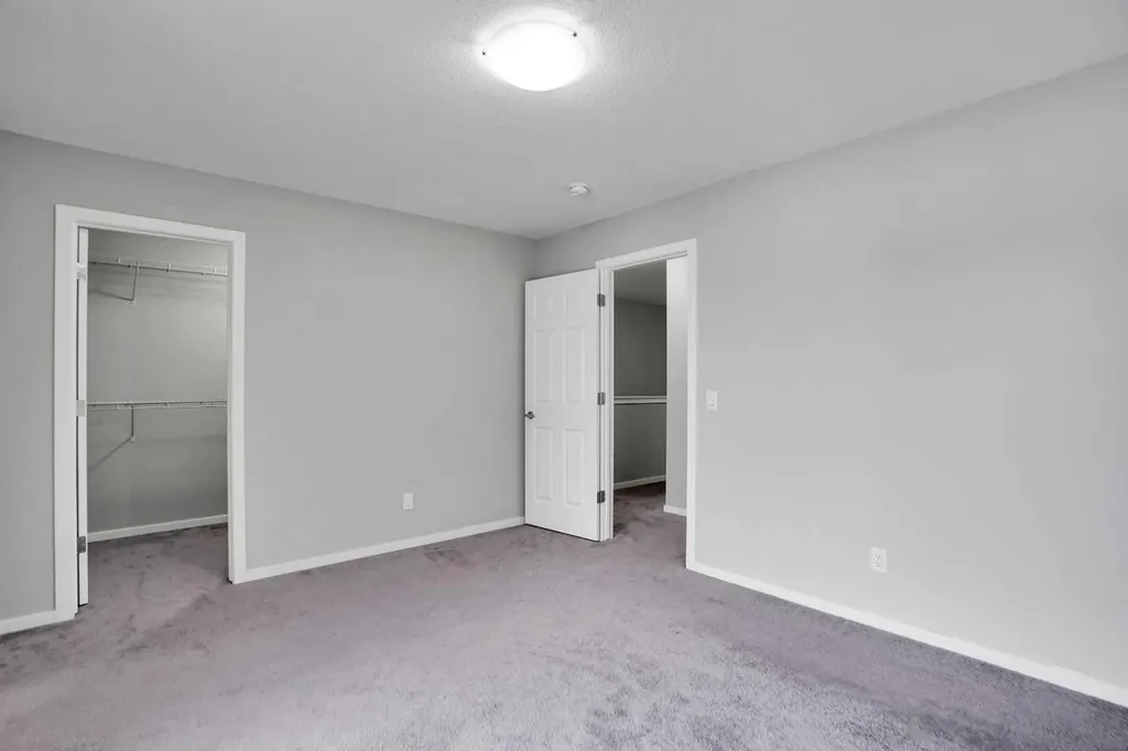 214 Cityside Grove NE Calgary AB T3N1E1