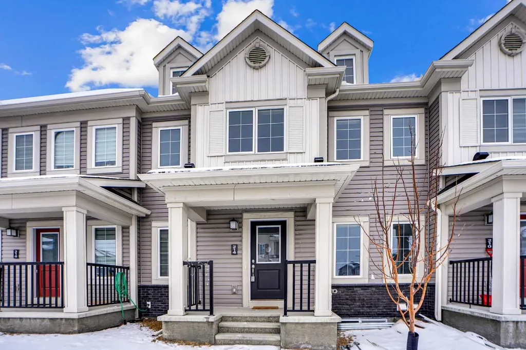 214 Cityside Grove NE Calgary AB T3N1E1