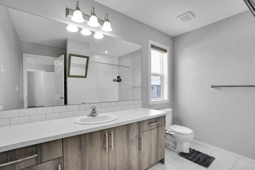 214 Cityside Grove NE Calgary AB T3N1E1