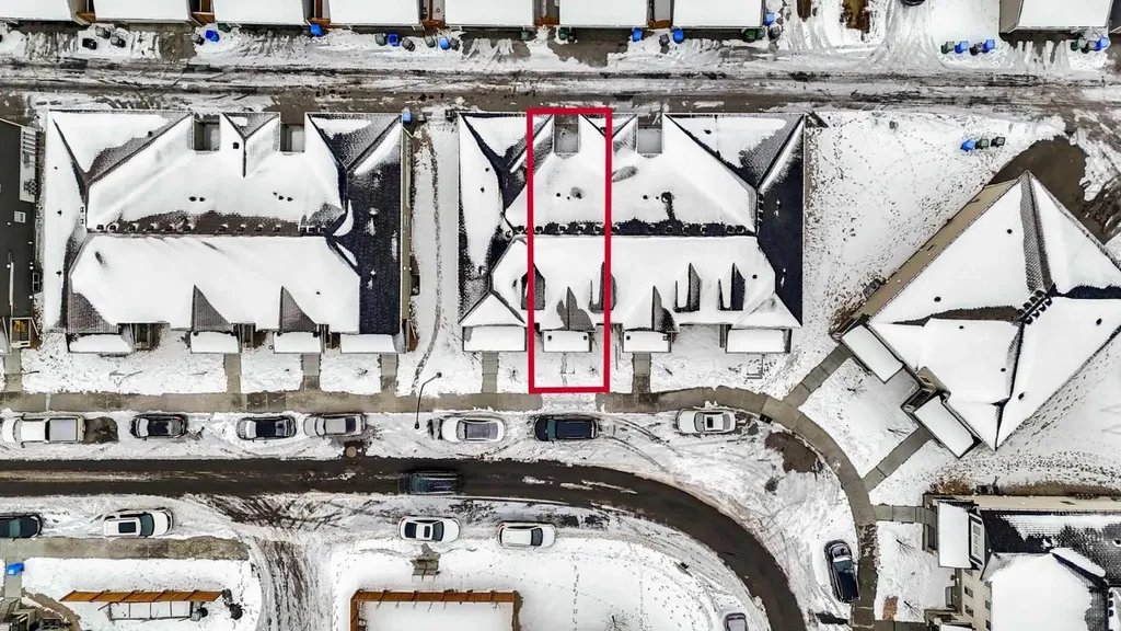 214 Cityside Grove NE Calgary AB T3N1E1