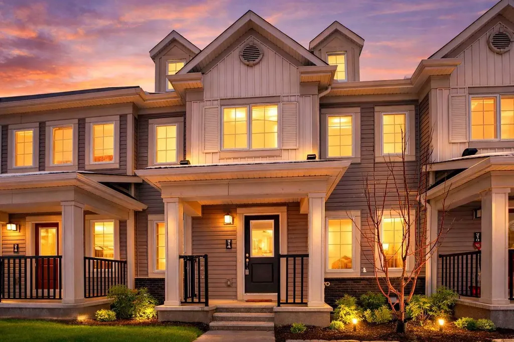 214 Cityside Grove NE Calgary AB T3N1E1