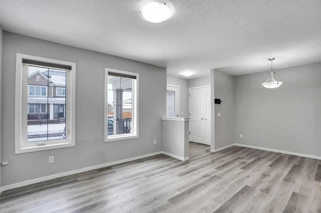 214 Cityside Grove NE Calgary AB T3N1E1