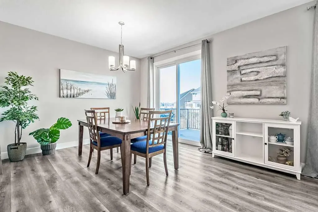 75 Sundown Way Cochrane AB T4C 2M4