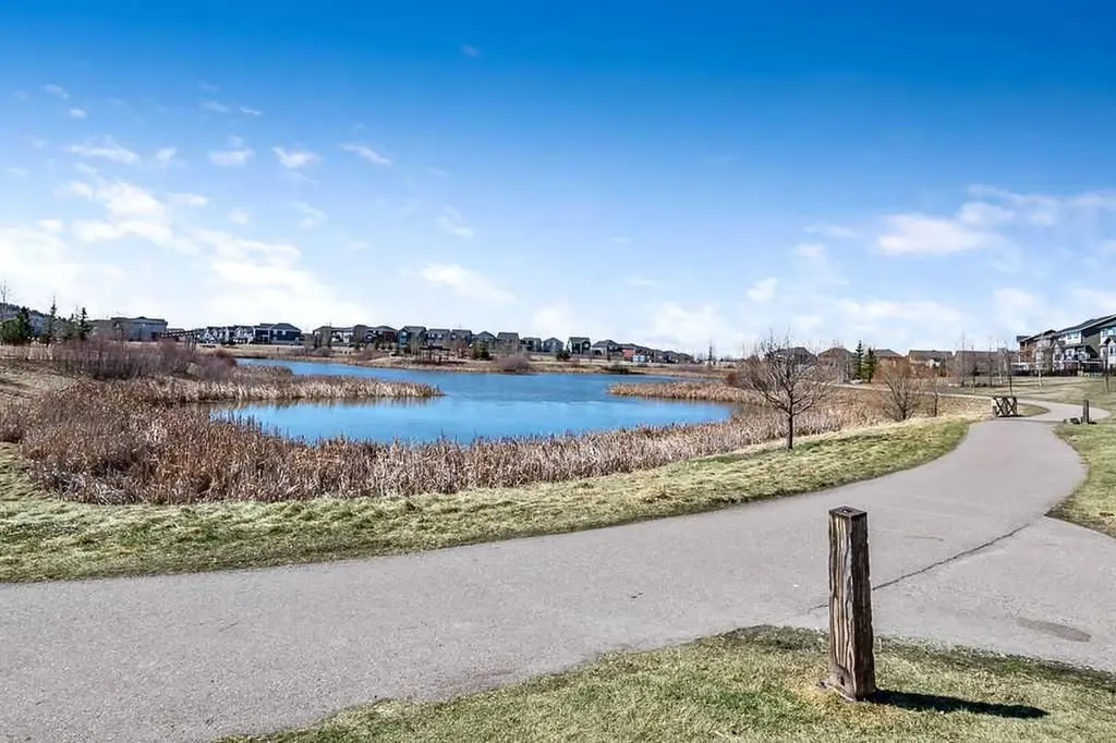 75 Sundown Way Cochrane AB T4C 2M4