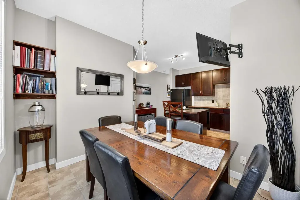28 Heritage Drive Cochrane AB T4C 0K1