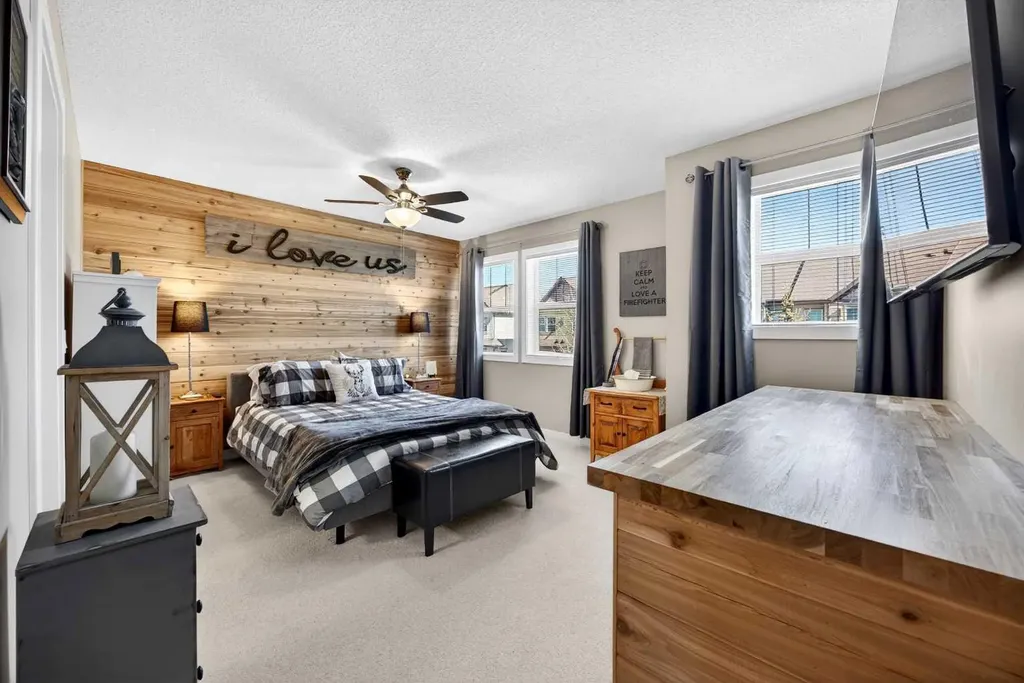 28 Heritage Drive Cochrane AB T4C 0K1
