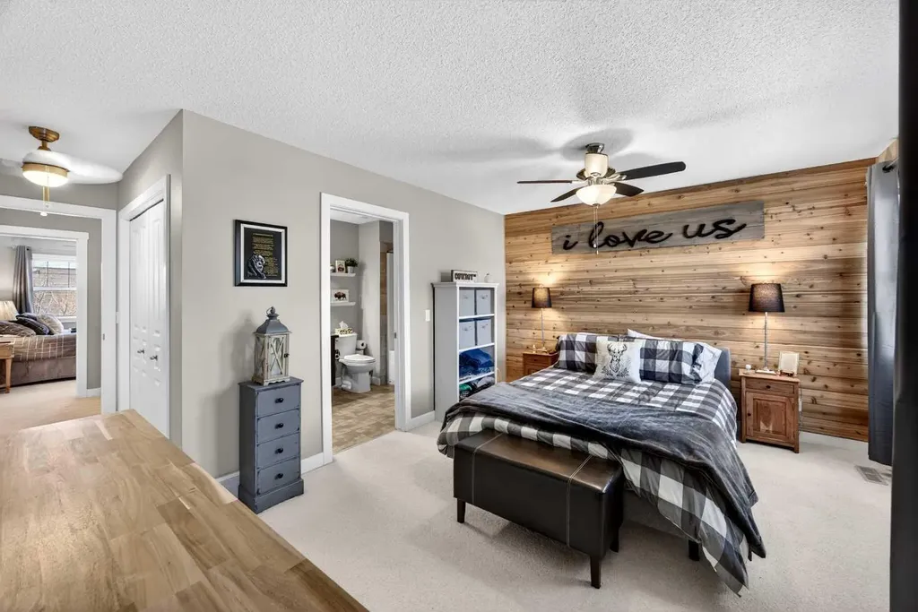28 Heritage Drive Cochrane AB T4C 0K1