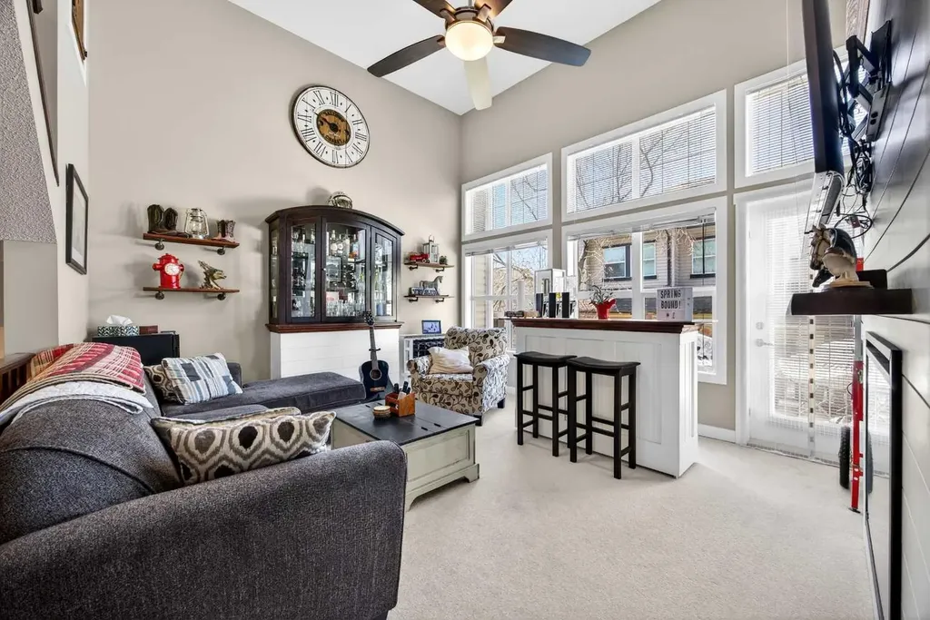 28 Heritage Drive Cochrane AB T4C 0K1