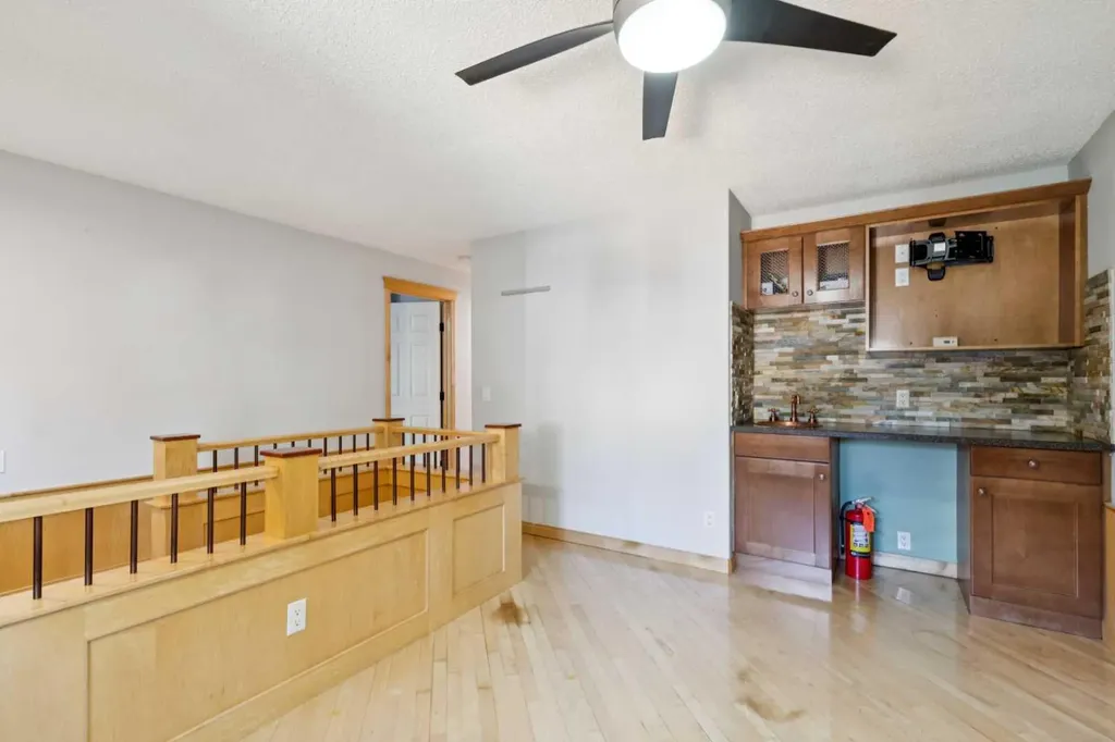 95 Mchugh Road NE Calgary AB T2E 7R5