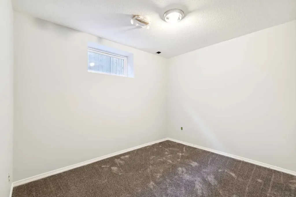 95 Mchugh Road NE Calgary AB T2E 7R5