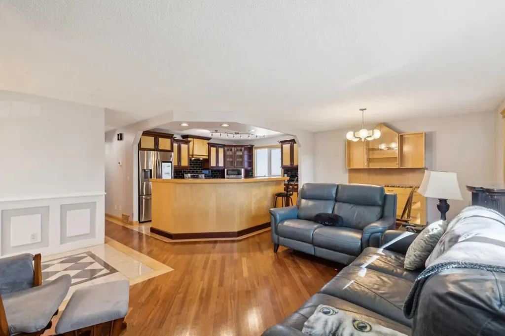 95 Mchugh Road NE Calgary AB T2E 7R5