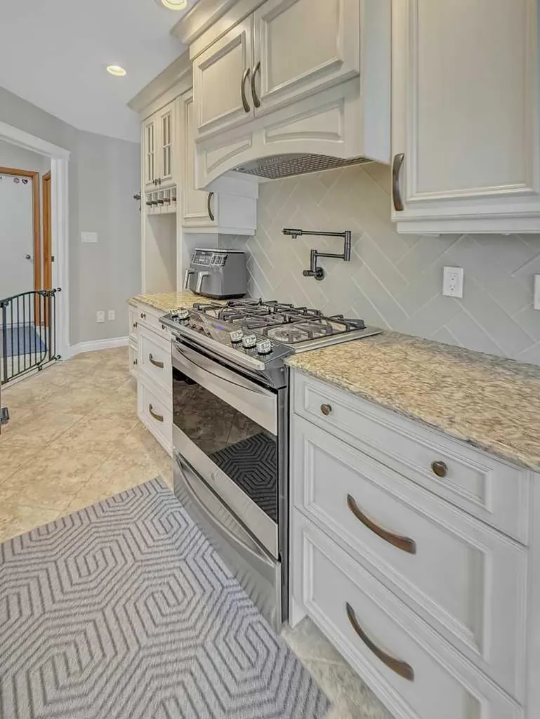 39 Ravine Drive Whitecourt AB T7S 1H5