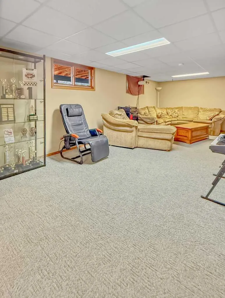 39 Ravine Drive Whitecourt AB T7S 1H5